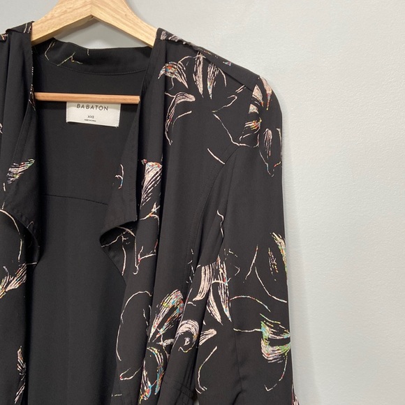 Aritzia Babaton Black Floral Quincey Jacket Size XXS - Picture 4 of 10